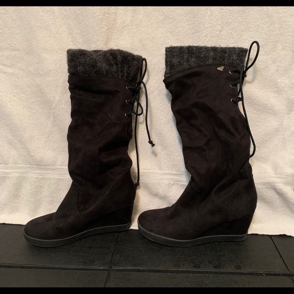 roxy wedge boots